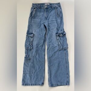 Stradivarius Women's High Rise High Waisted Wide Leg Cargo Jeans Size 2